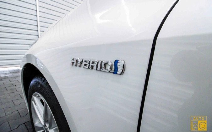 Suzuki Swace cena 93888 przebieg: 57000, rok produkcji 2020 z Ruda Śląska małe 562